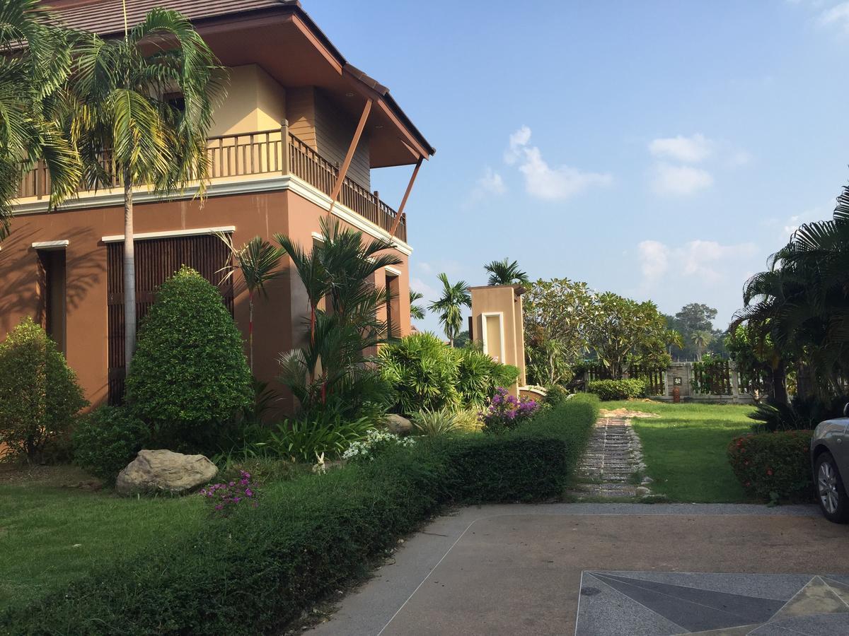 Huaymuang Apartment أوبونراتْشاتاني المظهر الخارجي الصورة