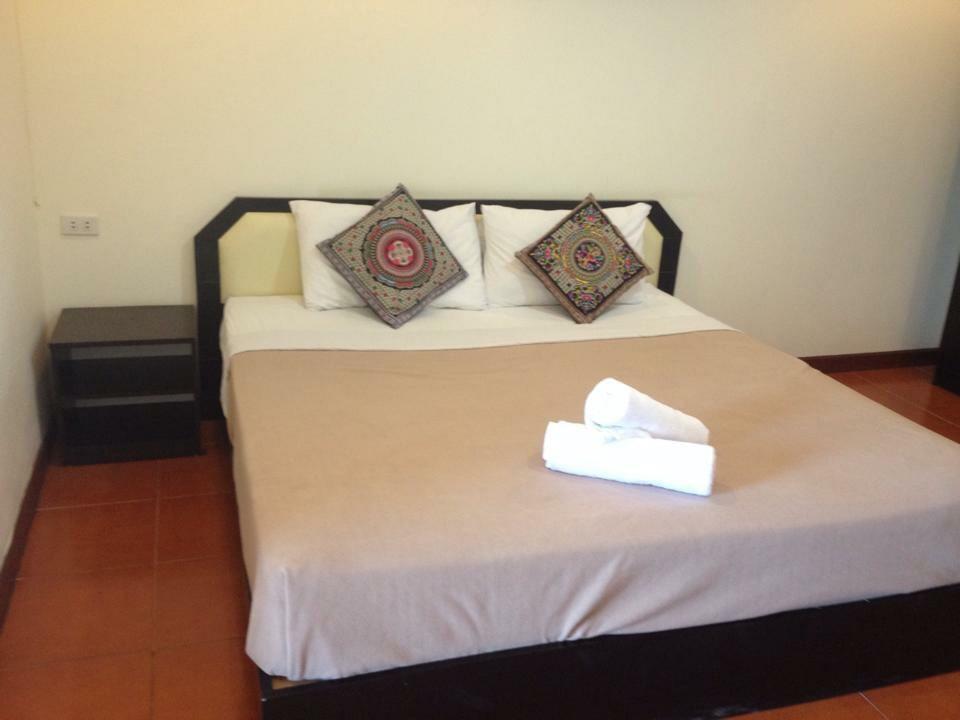 Huaymuang Apartment أوبونراتْشاتاني المظهر الخارجي الصورة