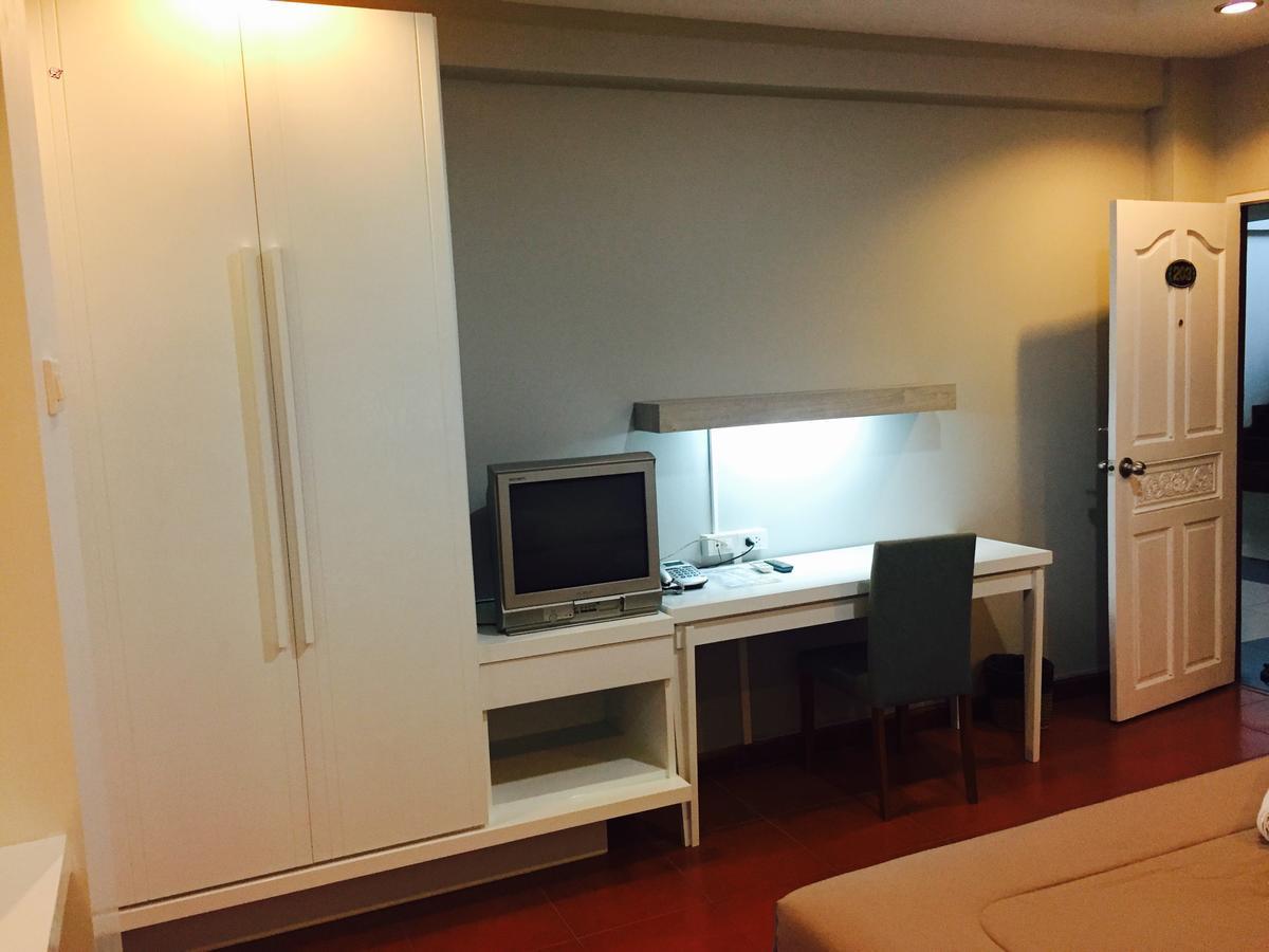 Huaymuang Apartment أوبونراتْشاتاني المظهر الخارجي الصورة